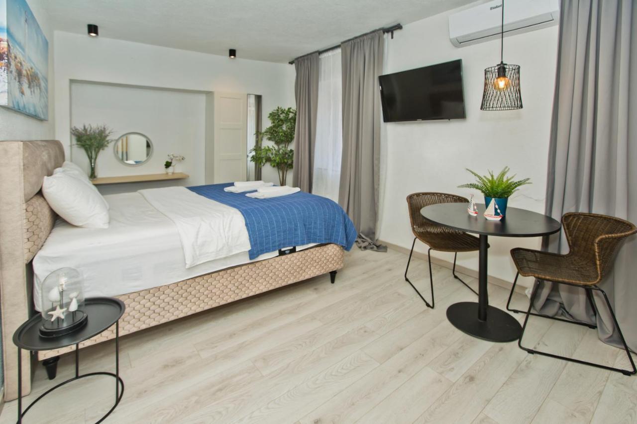 Apartman And Happy Place Hvar Town